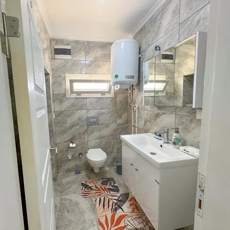 Apartmanhotel Guemuesluek *