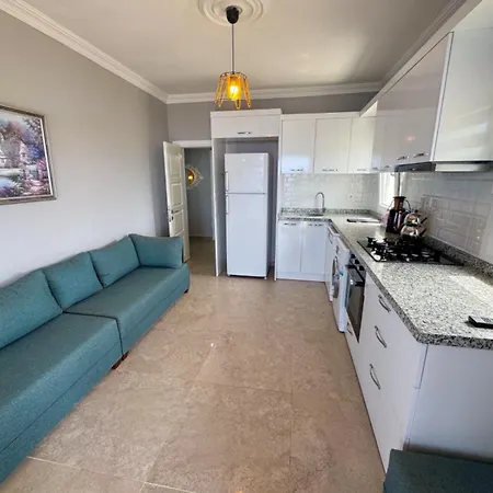 Guemuesluek 公寓式酒店 博德鲁姆