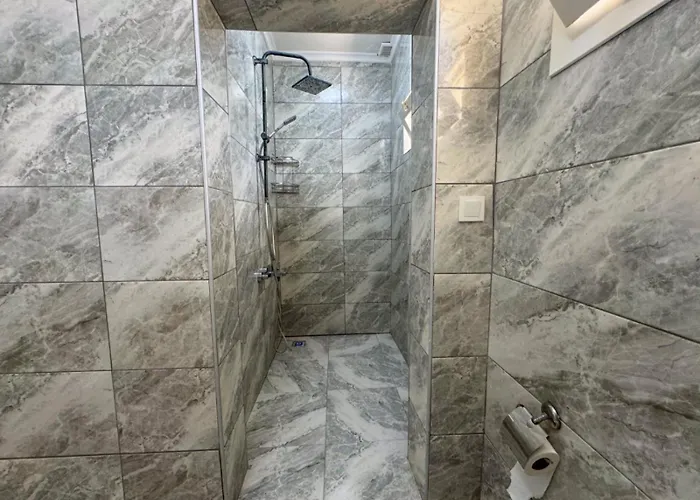 公寓式酒店 Guemuesluek *